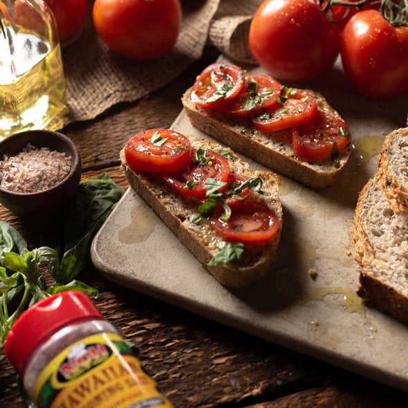 Tomato Sandwich (Tartine) with Hawaiian Seasalt